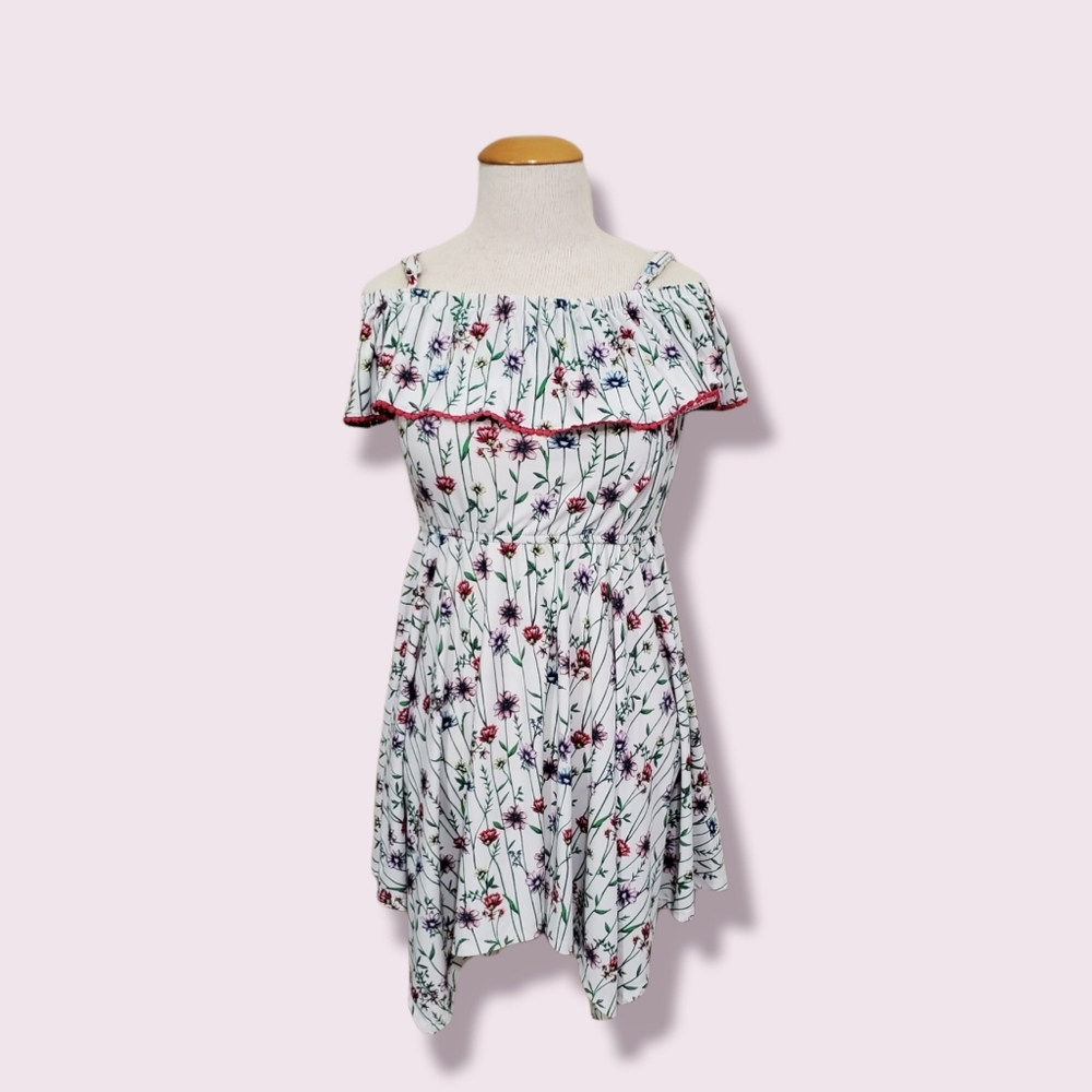 BCBGirls Floral Dress - Picture 3 of 10